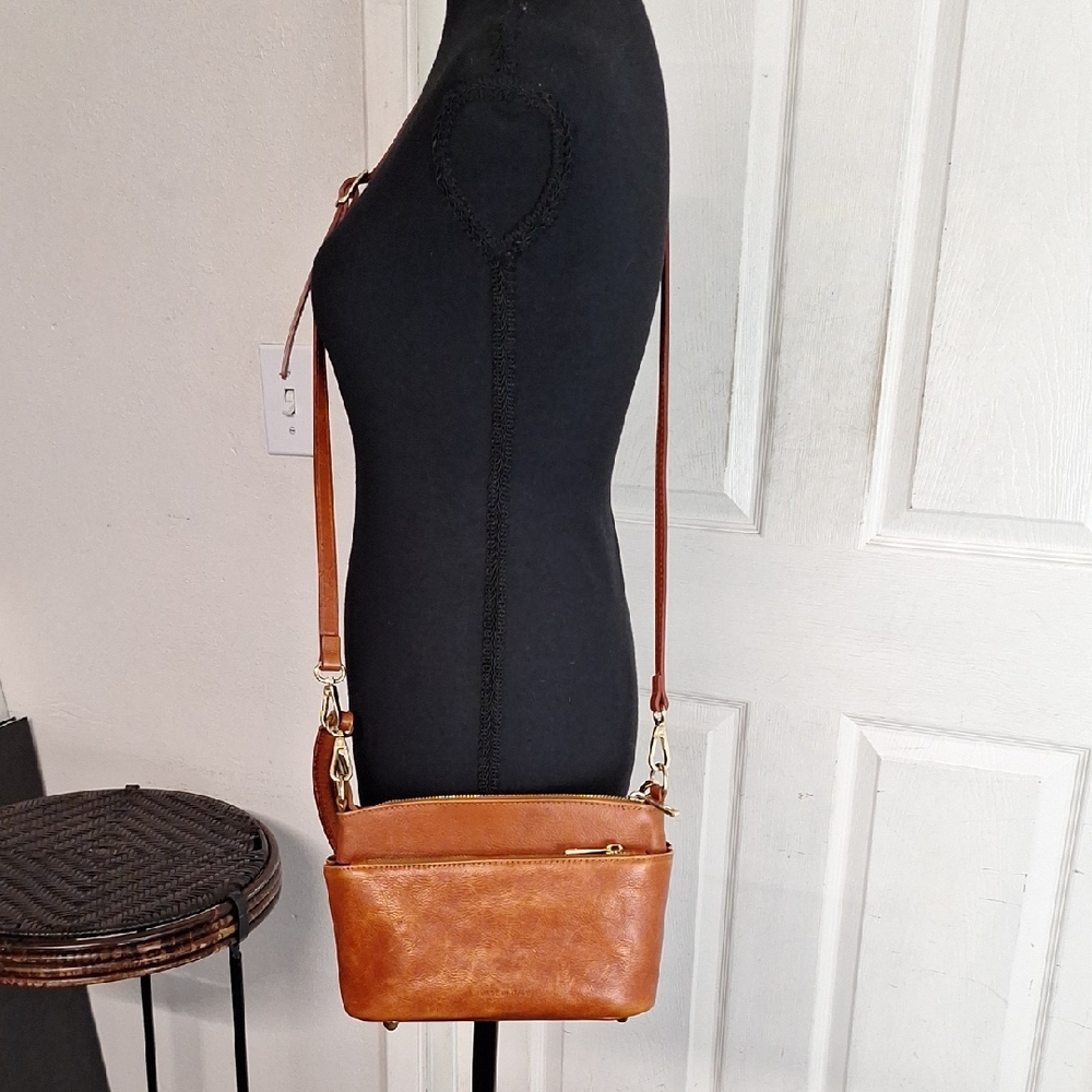 Classic Tan Leather Crossbody Bag with Gold Hardware